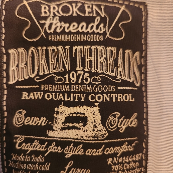 BROKEN THREADS SS SHIRT - Picture 2 of 4